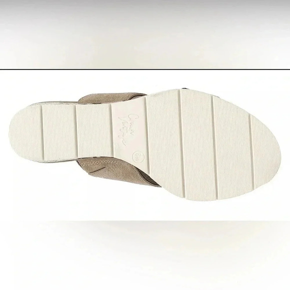 New Animal print wedge sandal Size 8 with box - Picture 10 of 13